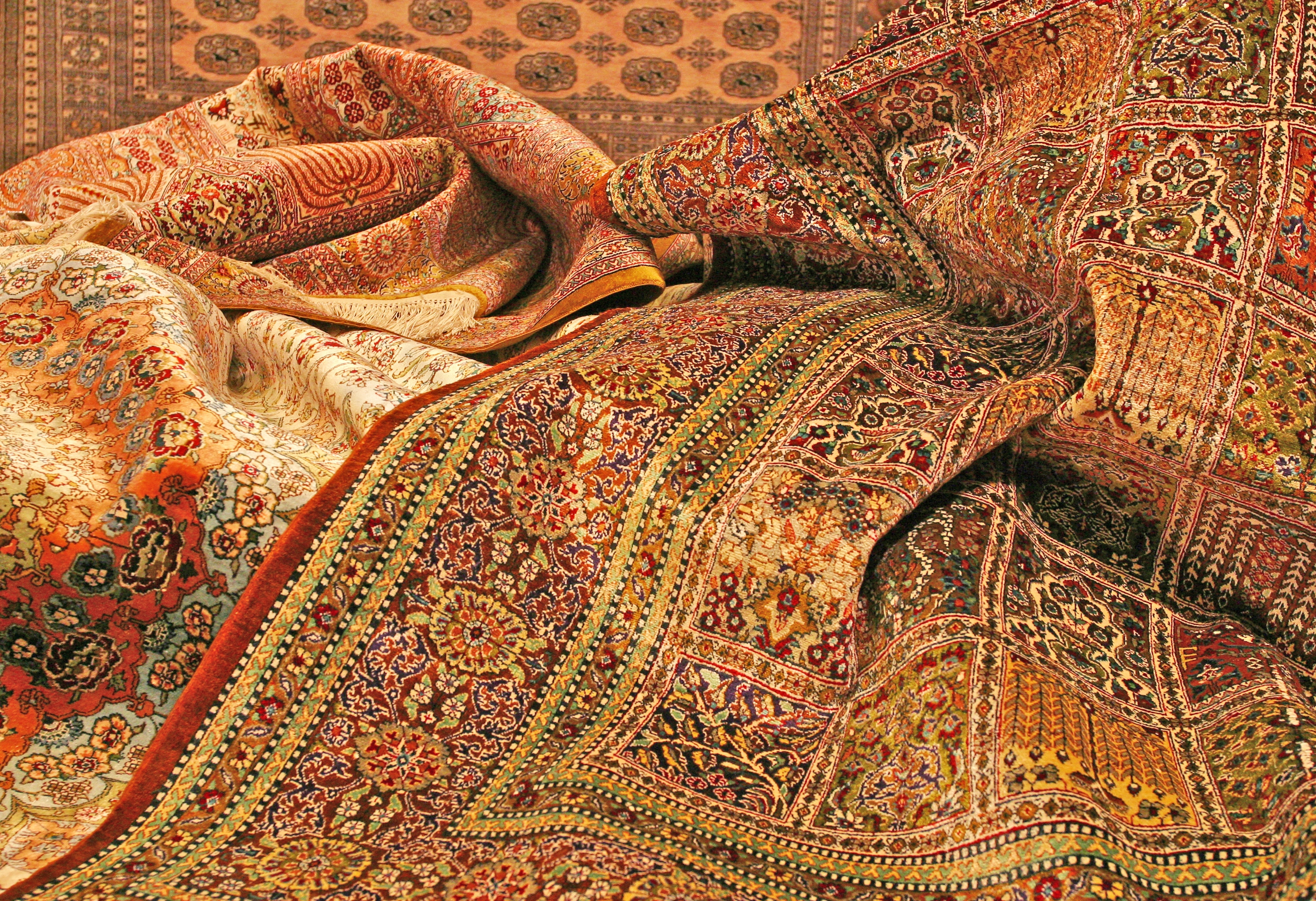 5 Remarkable Oriental Rug Cleaning Methods 